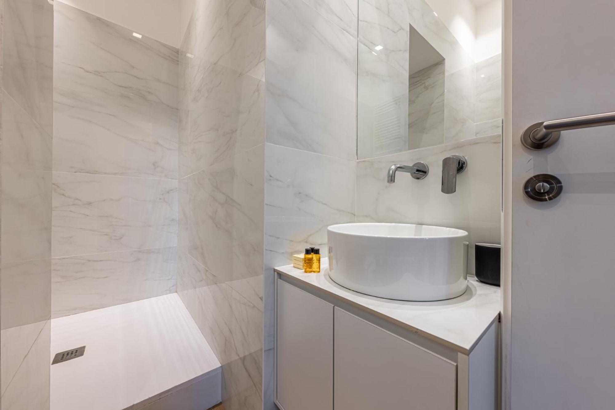 Sant'Andrea Charme Apartments Mediolan Zewnętrze zdjęcie