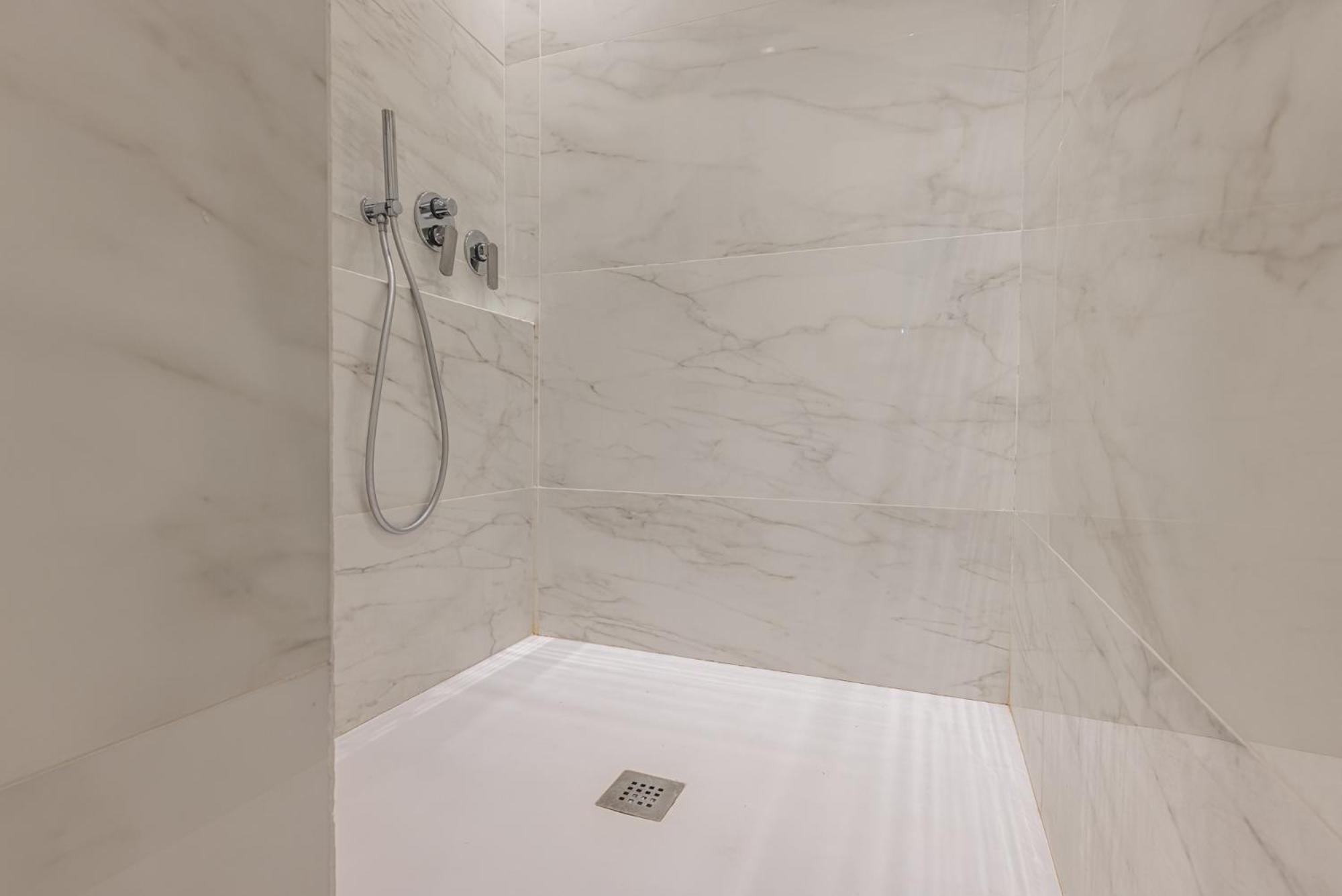Sant'Andrea Charme Apartments Mediolan Zewnętrze zdjęcie