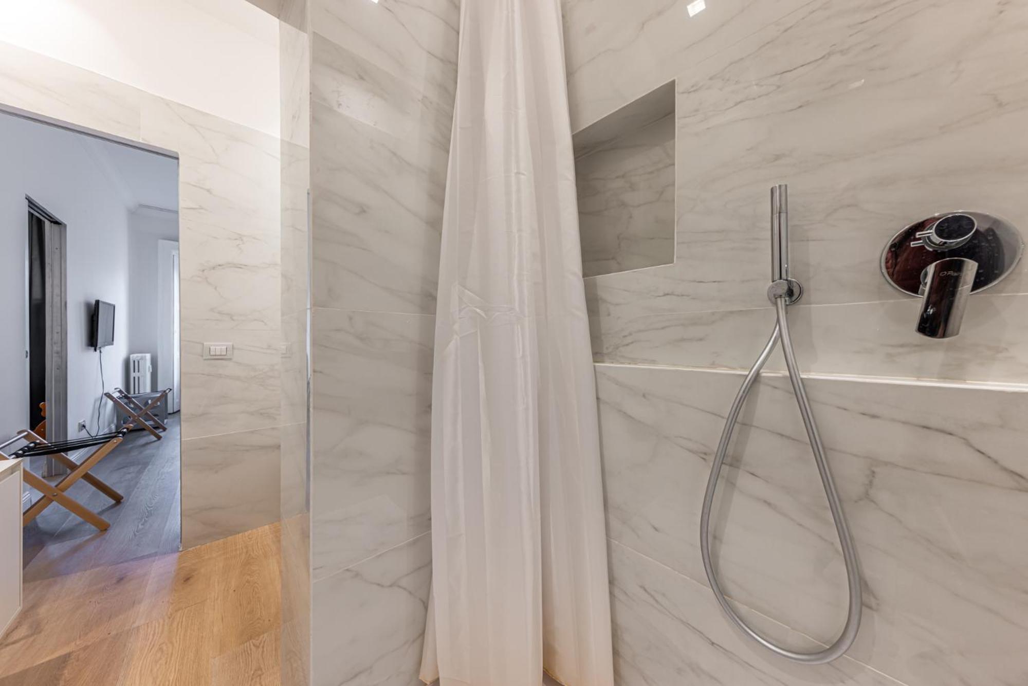 Sant'Andrea Charme Apartments Mediolan Zewnętrze zdjęcie